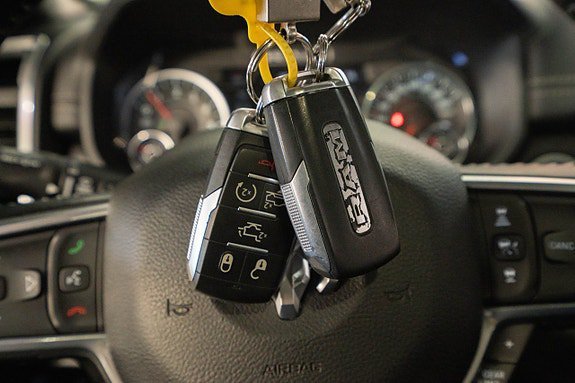 Vehicle Image 27
