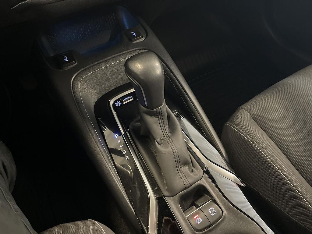 Vehicle Image 18