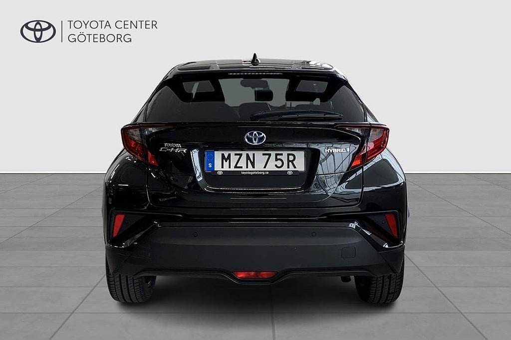 Vehicle Image 7