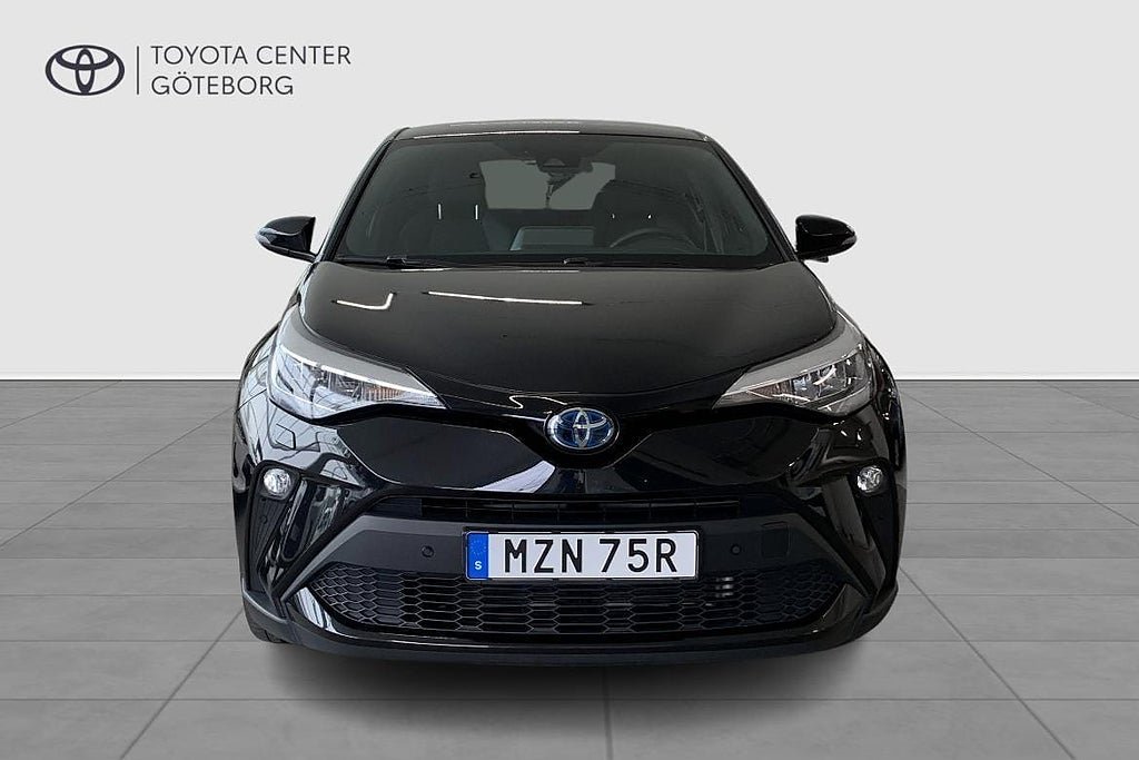 Vehicle Image 8