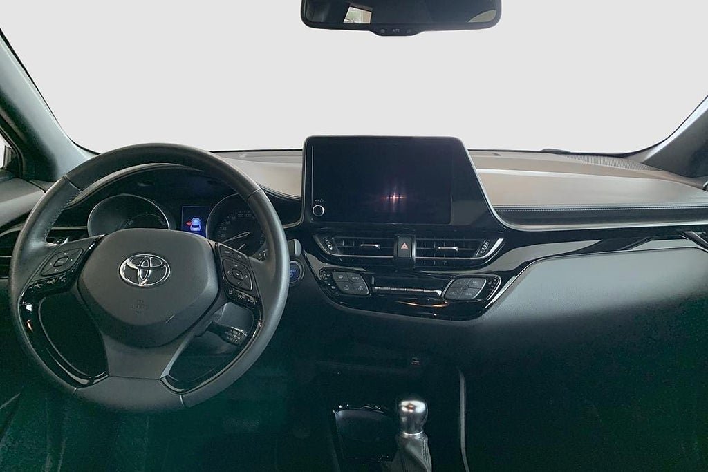 Vehicle Image 11