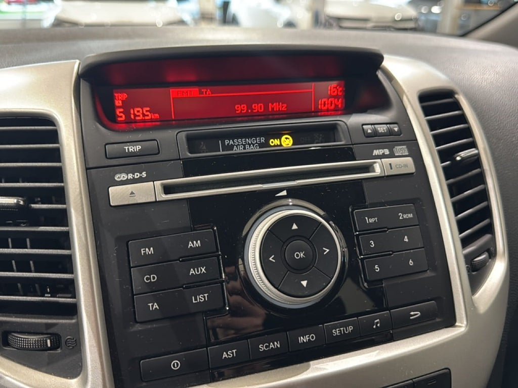 Vehicle Image 11