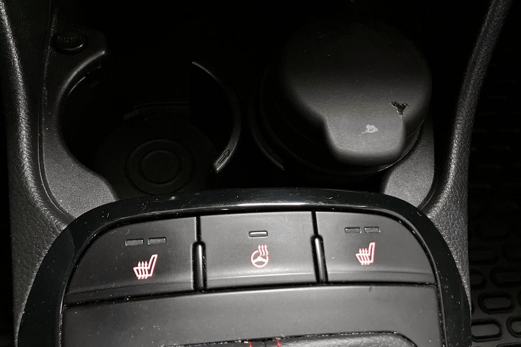 Vehicle Image 23