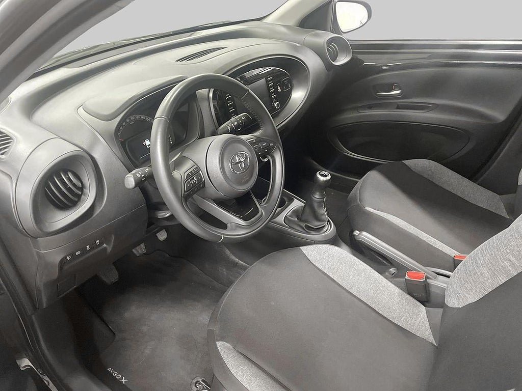 Vehicle Image 14