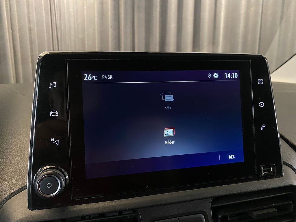 Vehicle Image 19