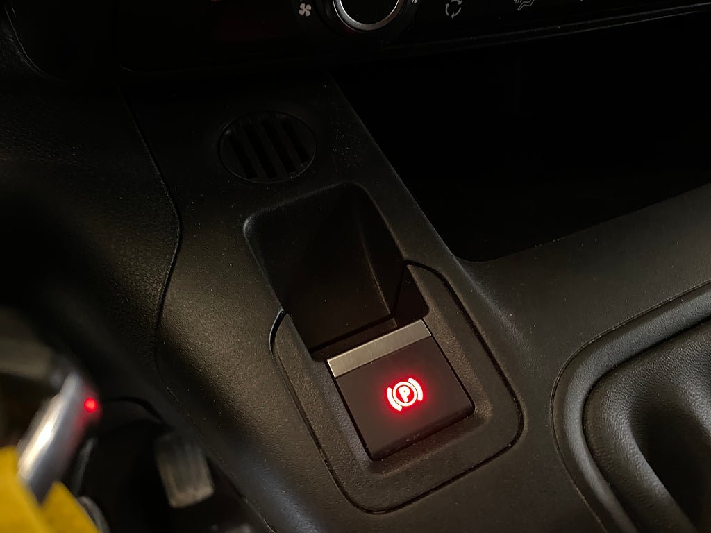 Vehicle Image 42
