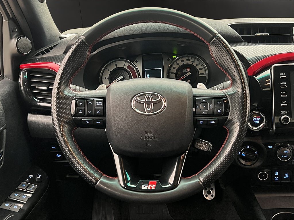 Vehicle Image 18