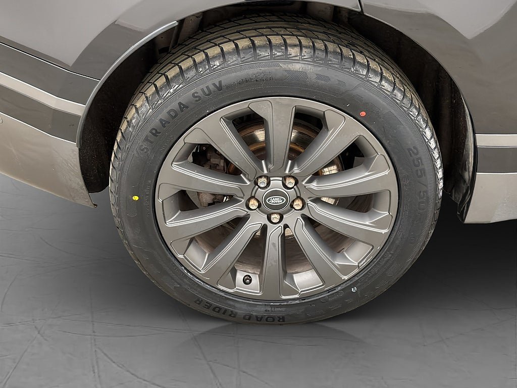 Vehicle Image 31