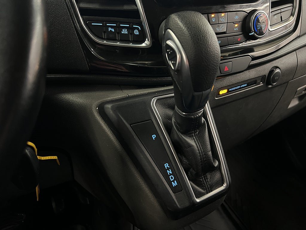 Vehicle Image 26