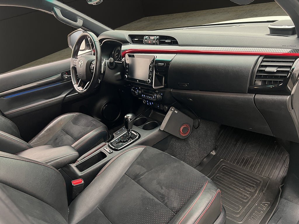 Vehicle Image 36