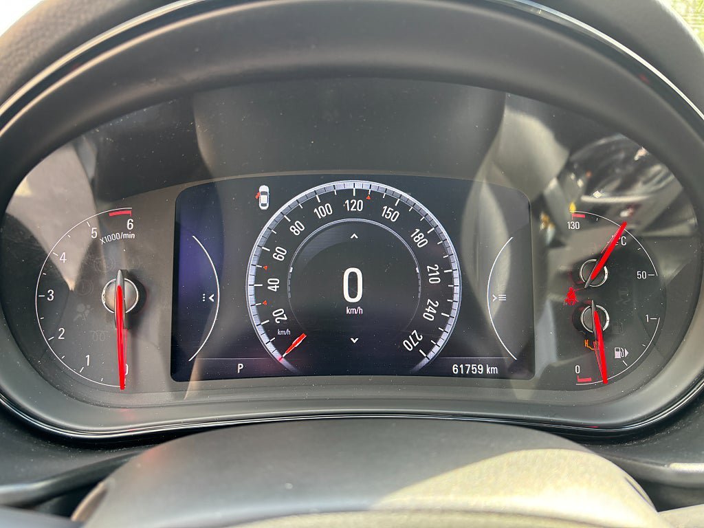 Vehicle Image 16