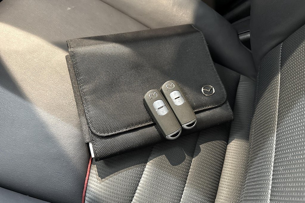Vehicle Image 28
