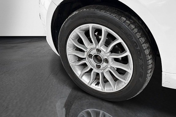 Vehicle Image 19