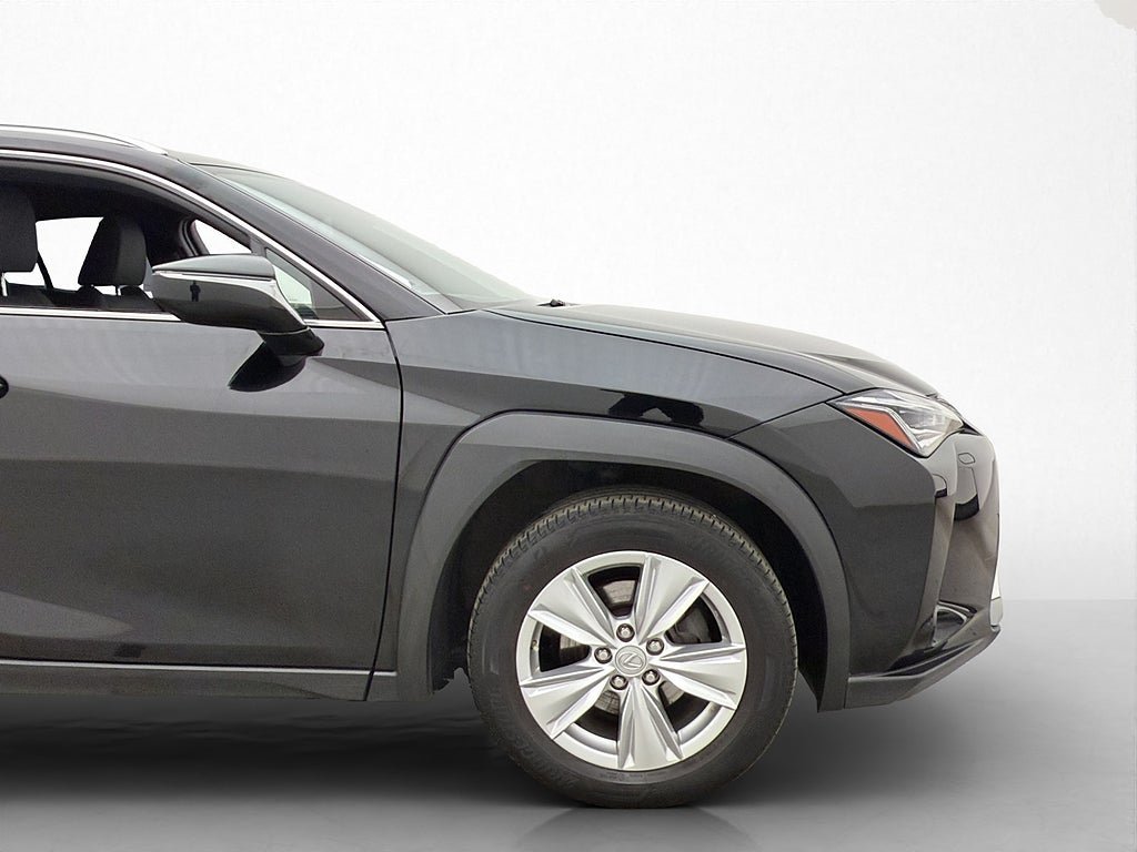 Vehicle Image 10