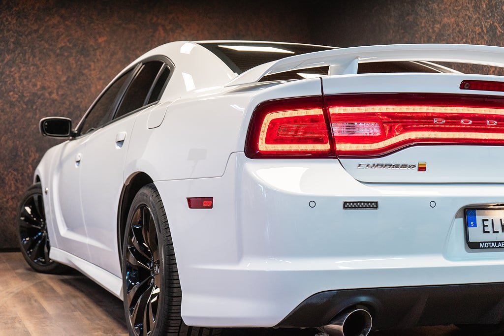 Vehicle Image 9
