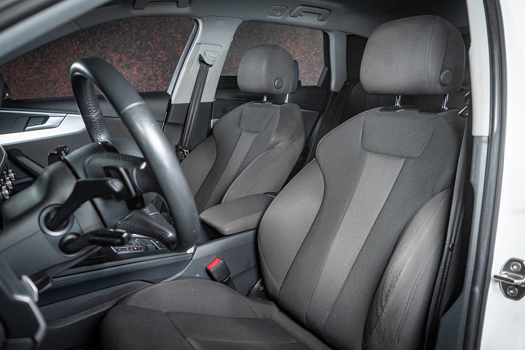 Vehicle Image 14