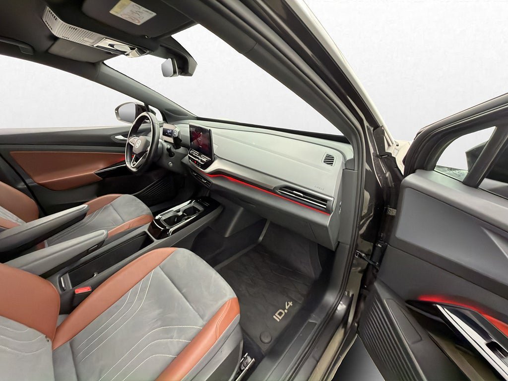 Vehicle Image 23