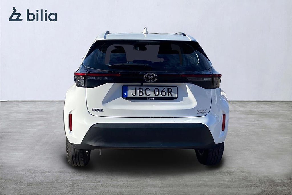 Vehicle Image 6
