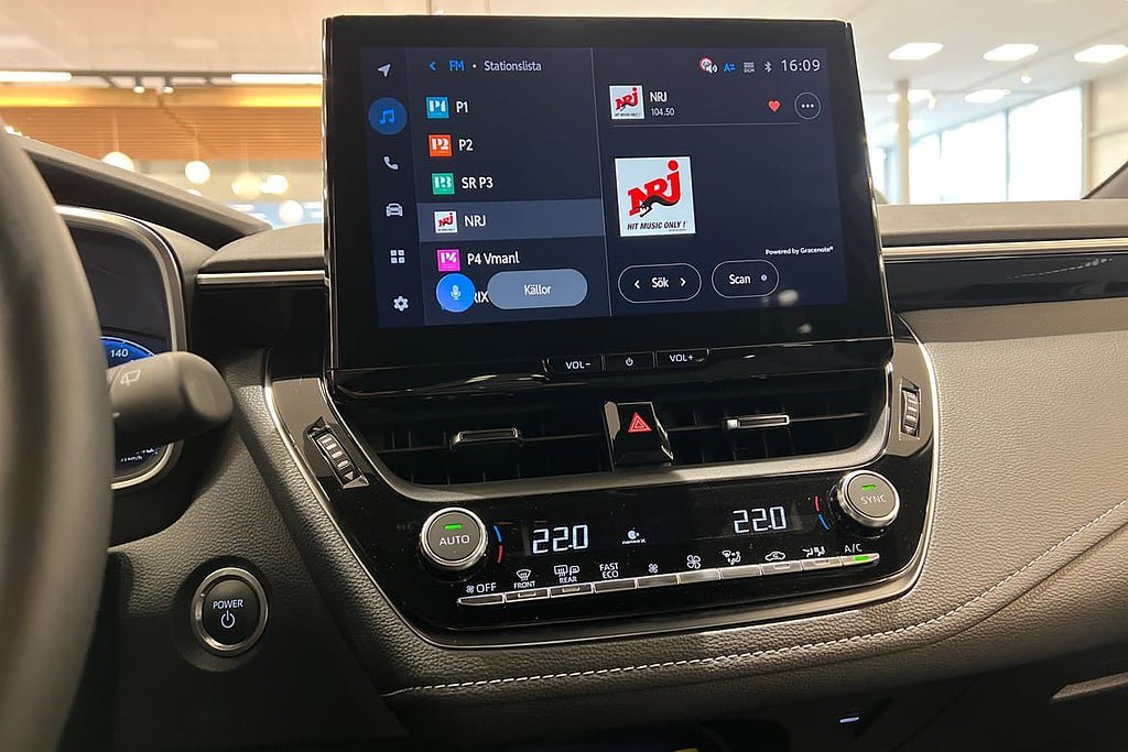 Vehicle Image 15