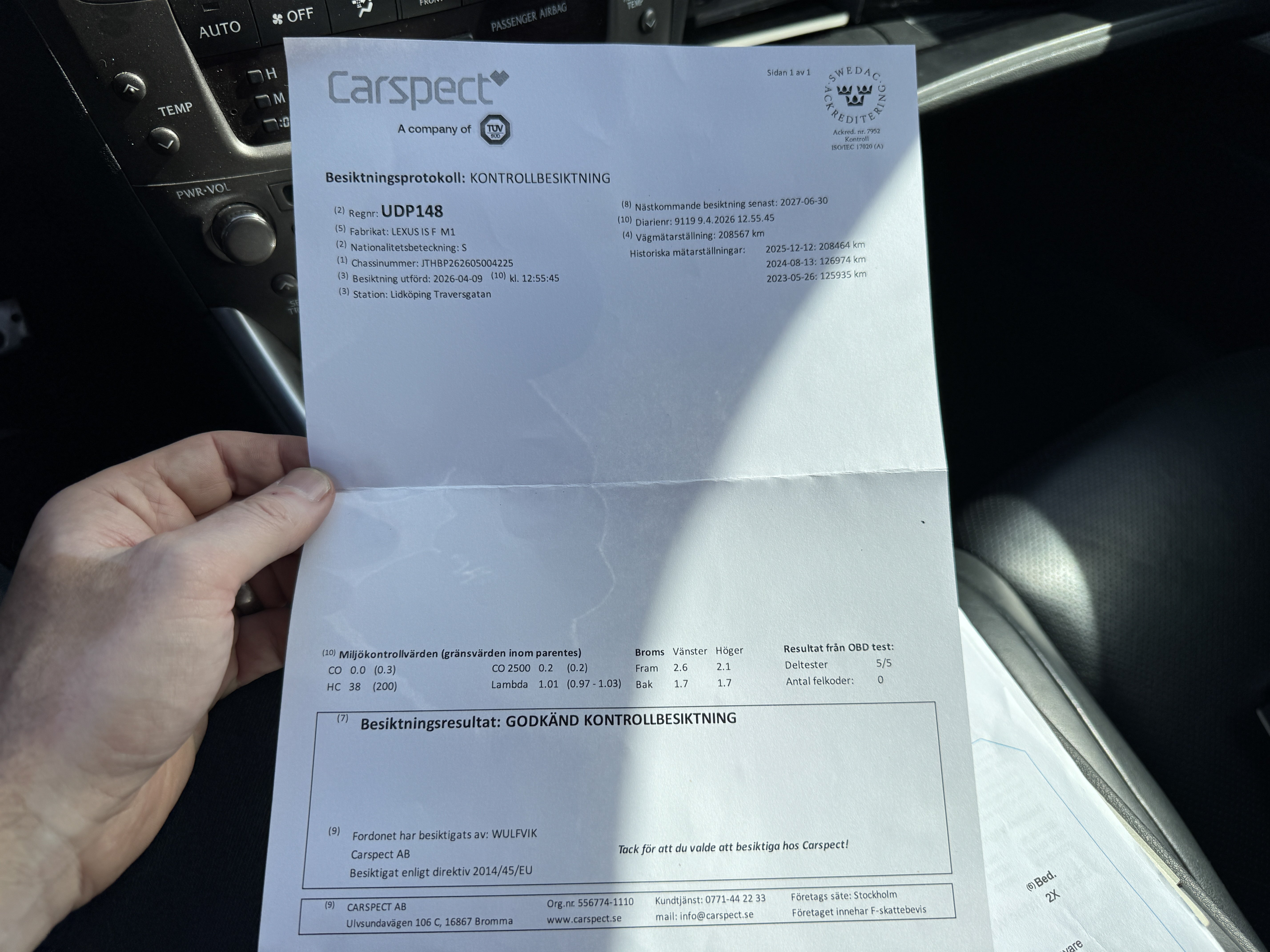 Vehicle Image 8