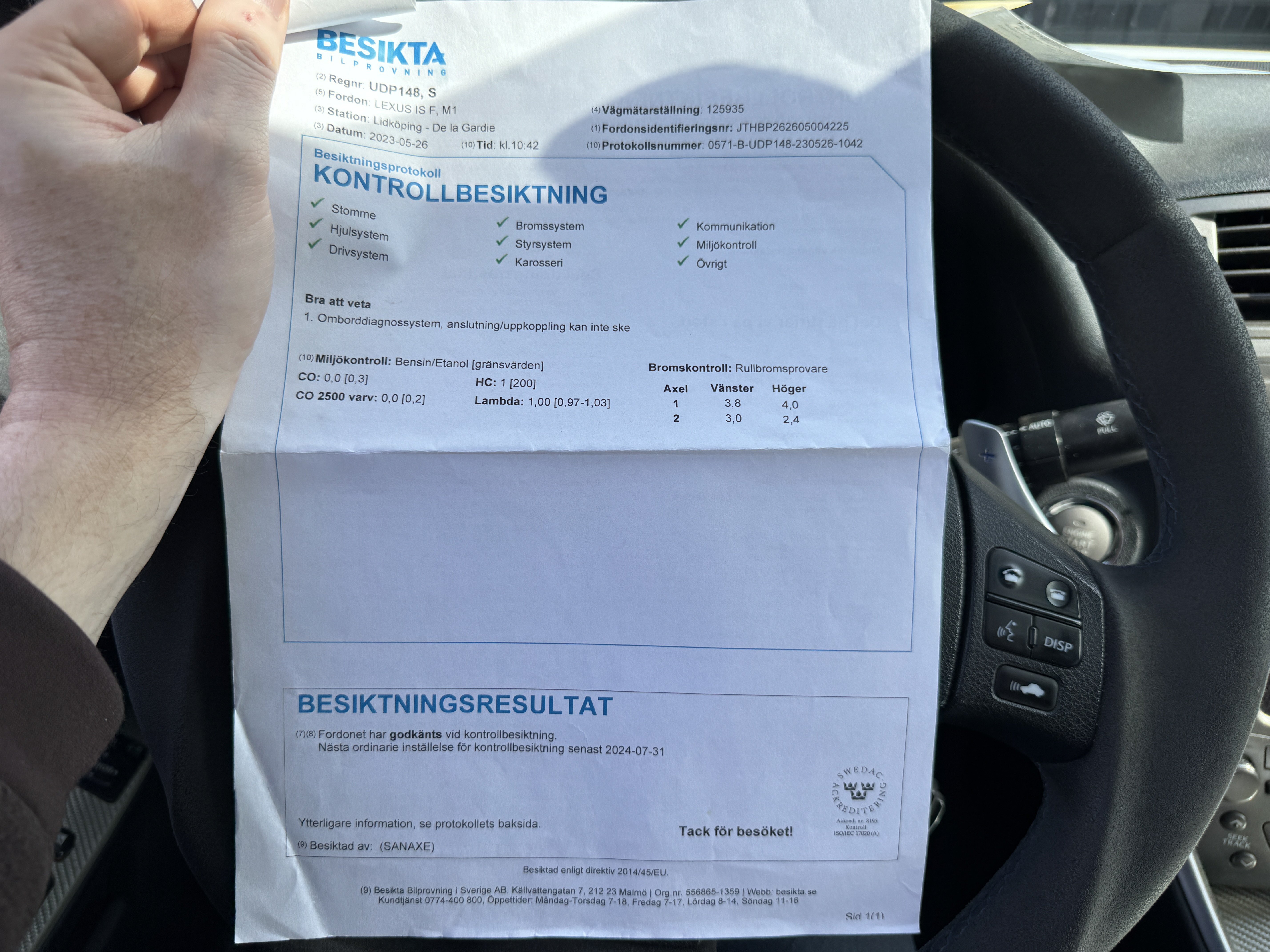 Vehicle Image 11