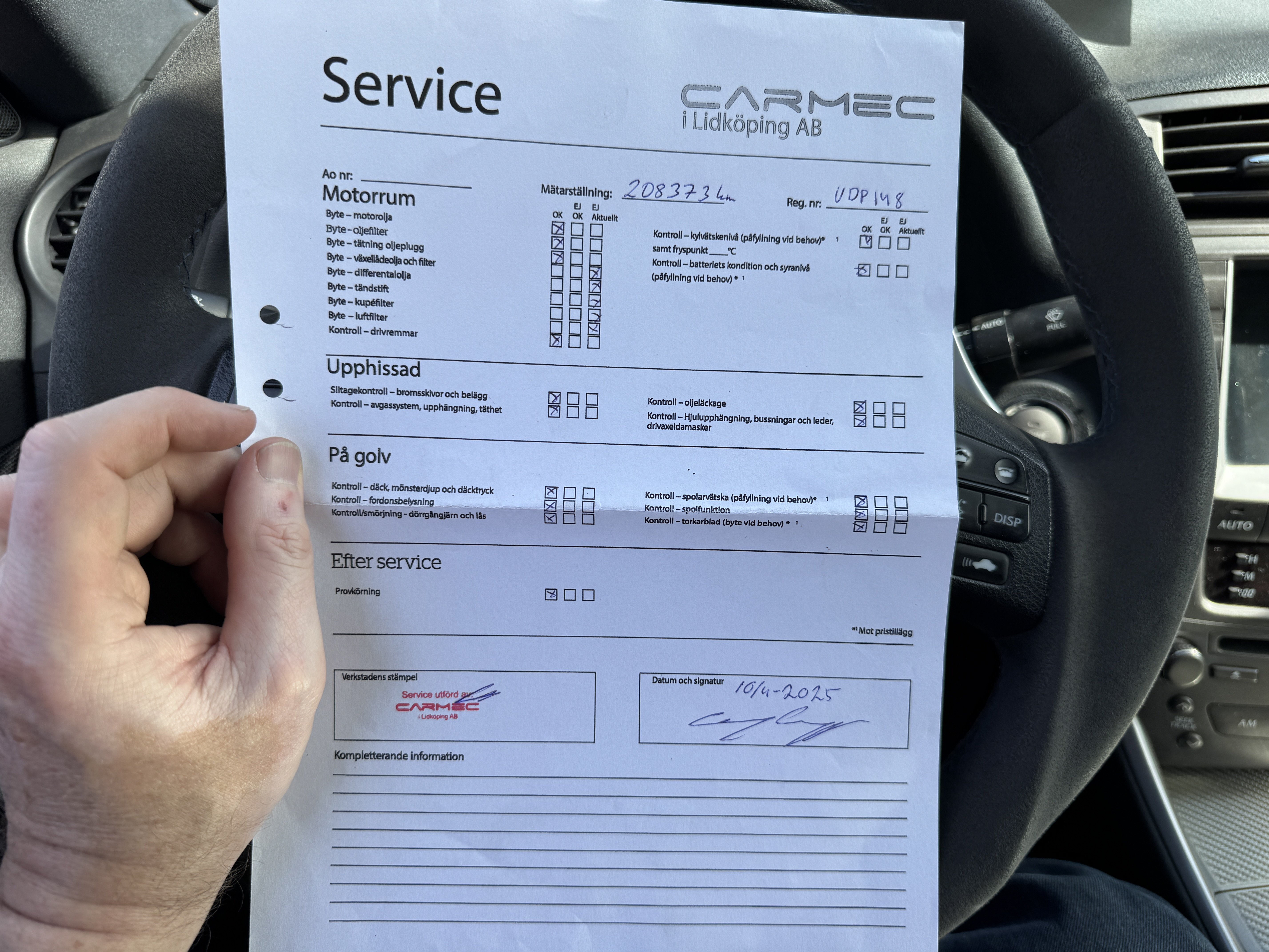 Vehicle Image 12