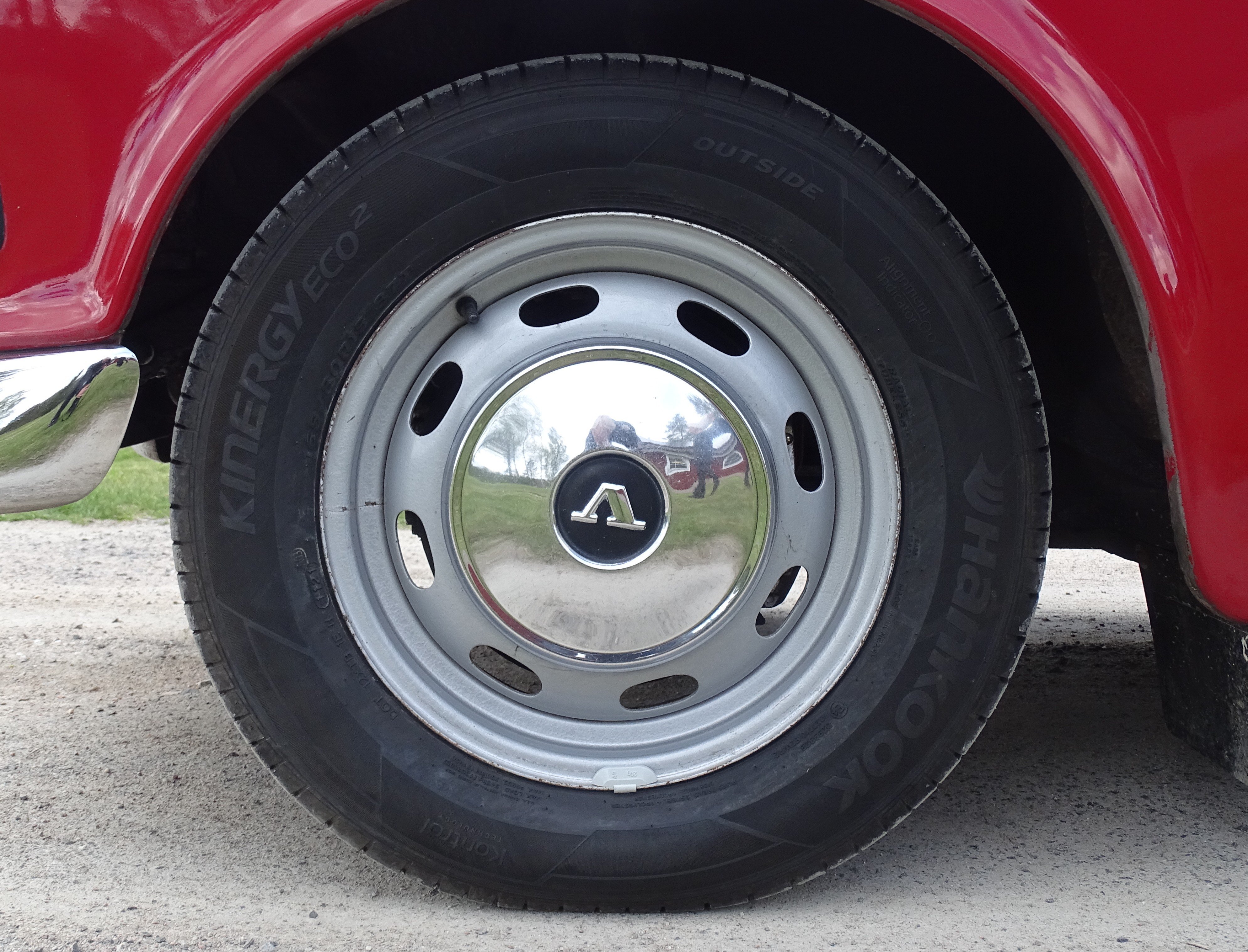 Vehicle Image 14