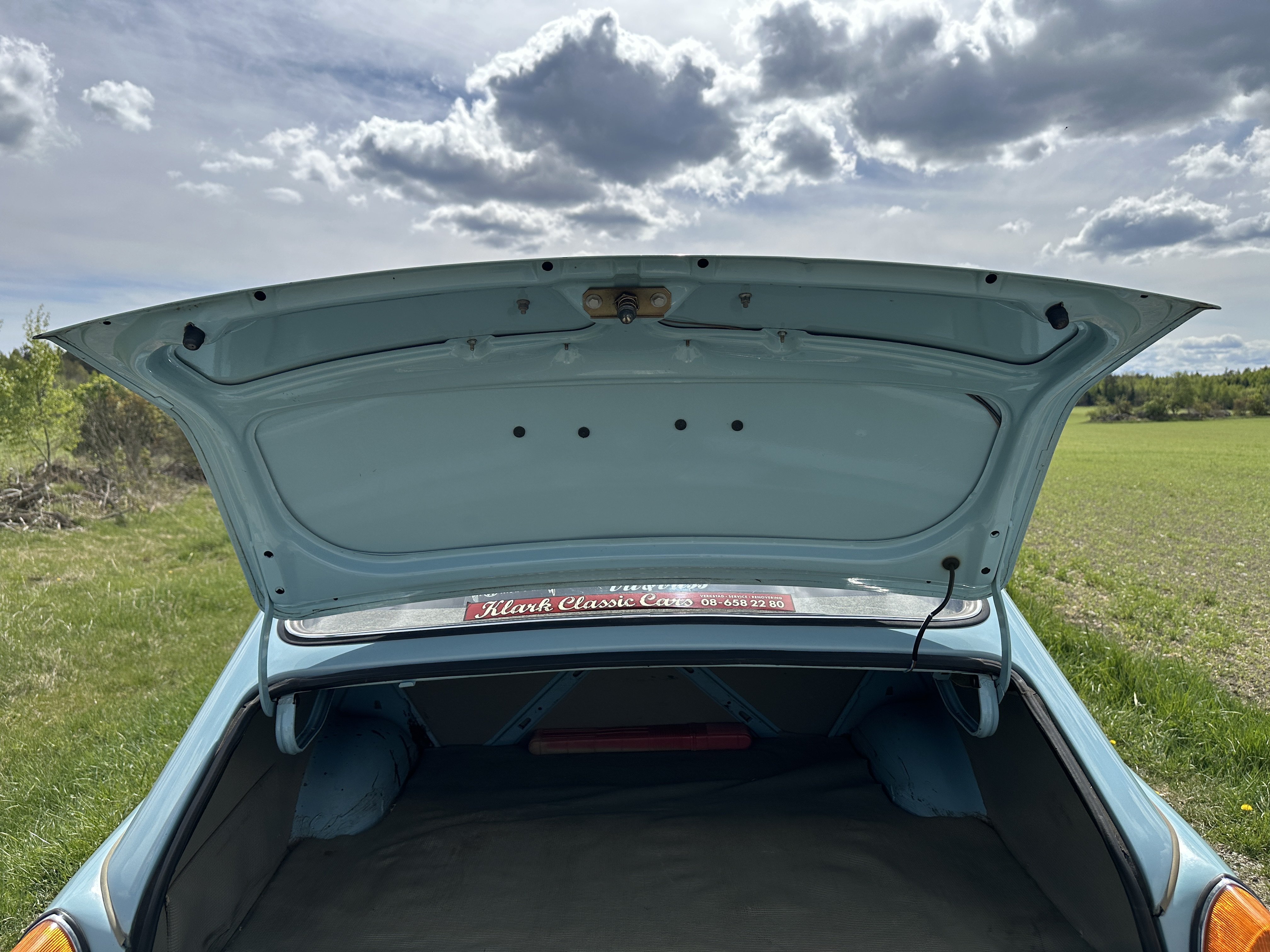 Vehicle Image 26