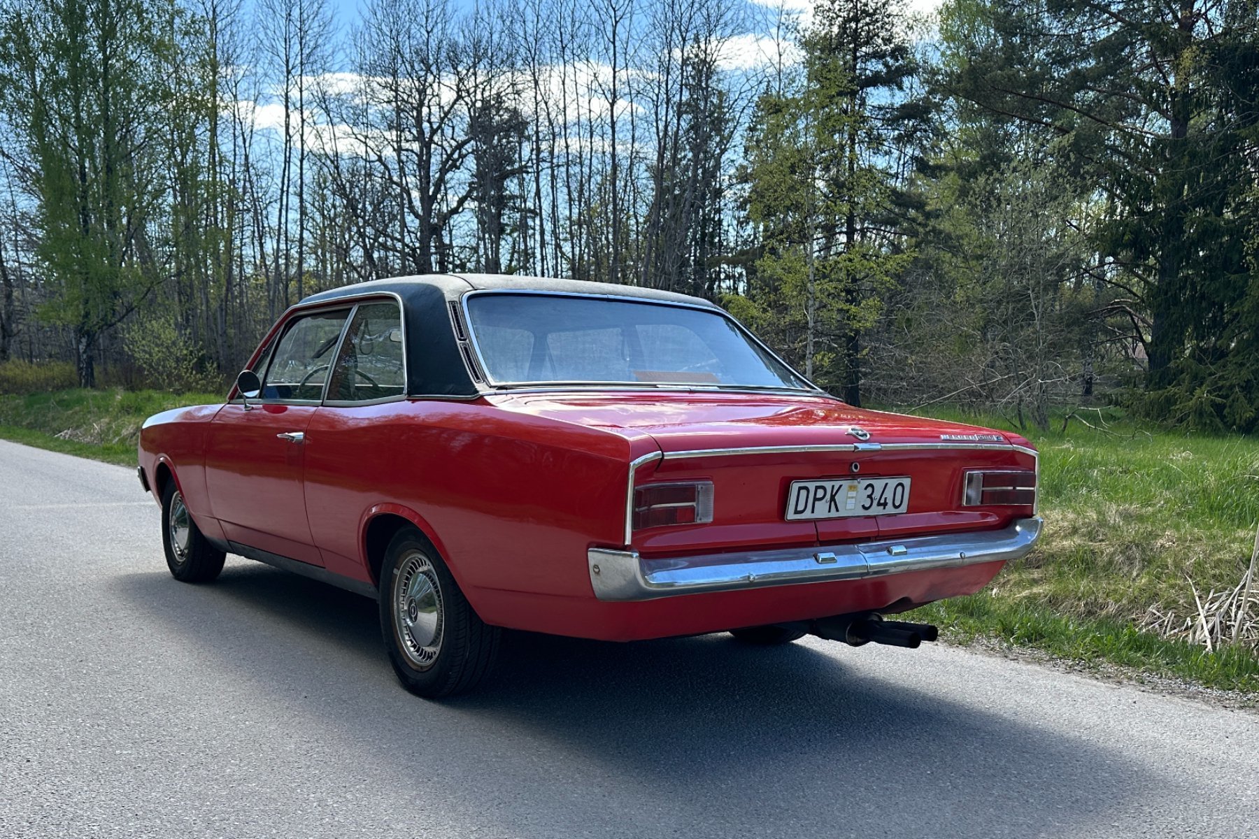Vehicle Image 23