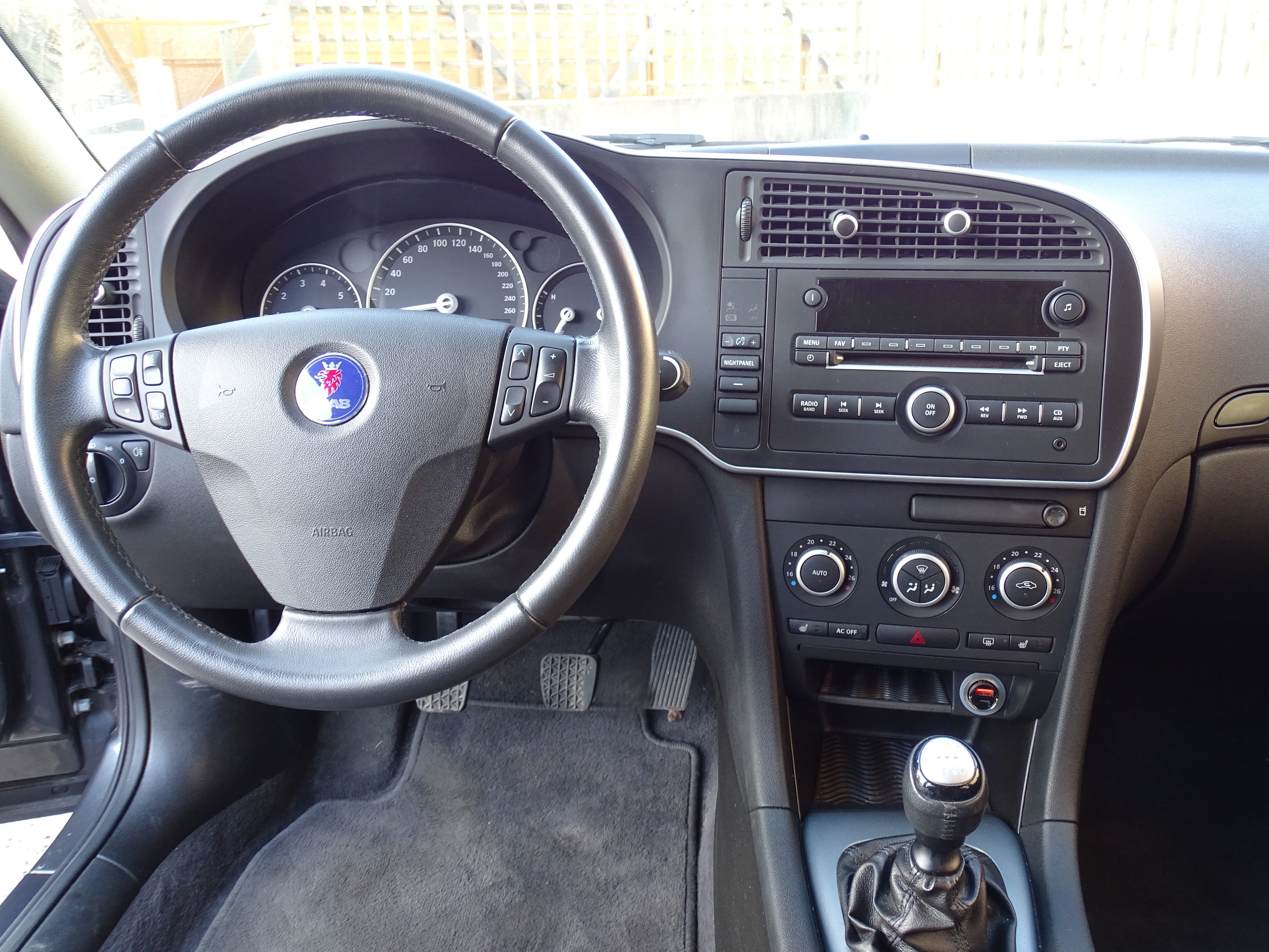 Vehicle Image 24
