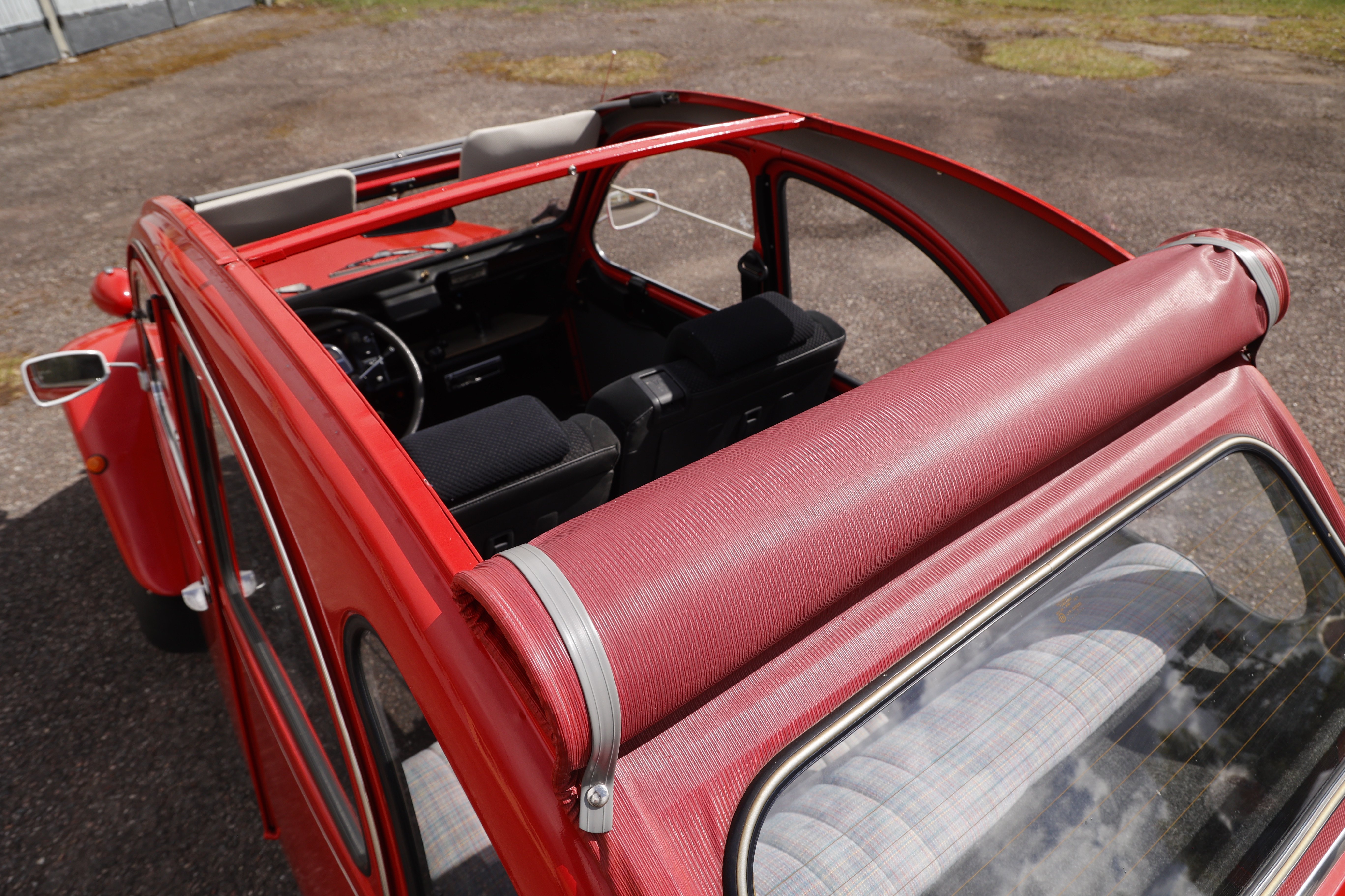 Vehicle Image 19