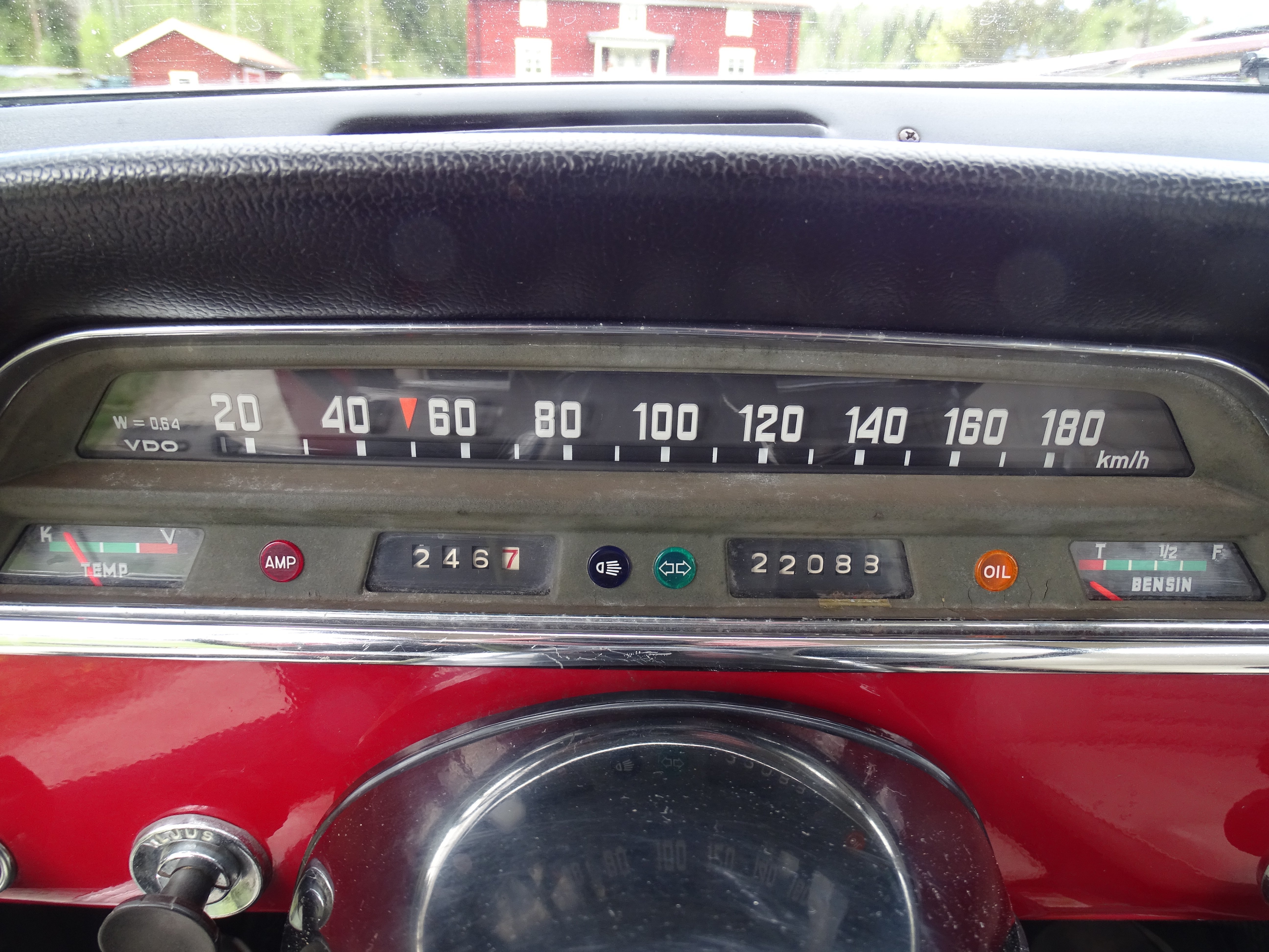 Vehicle Image 26