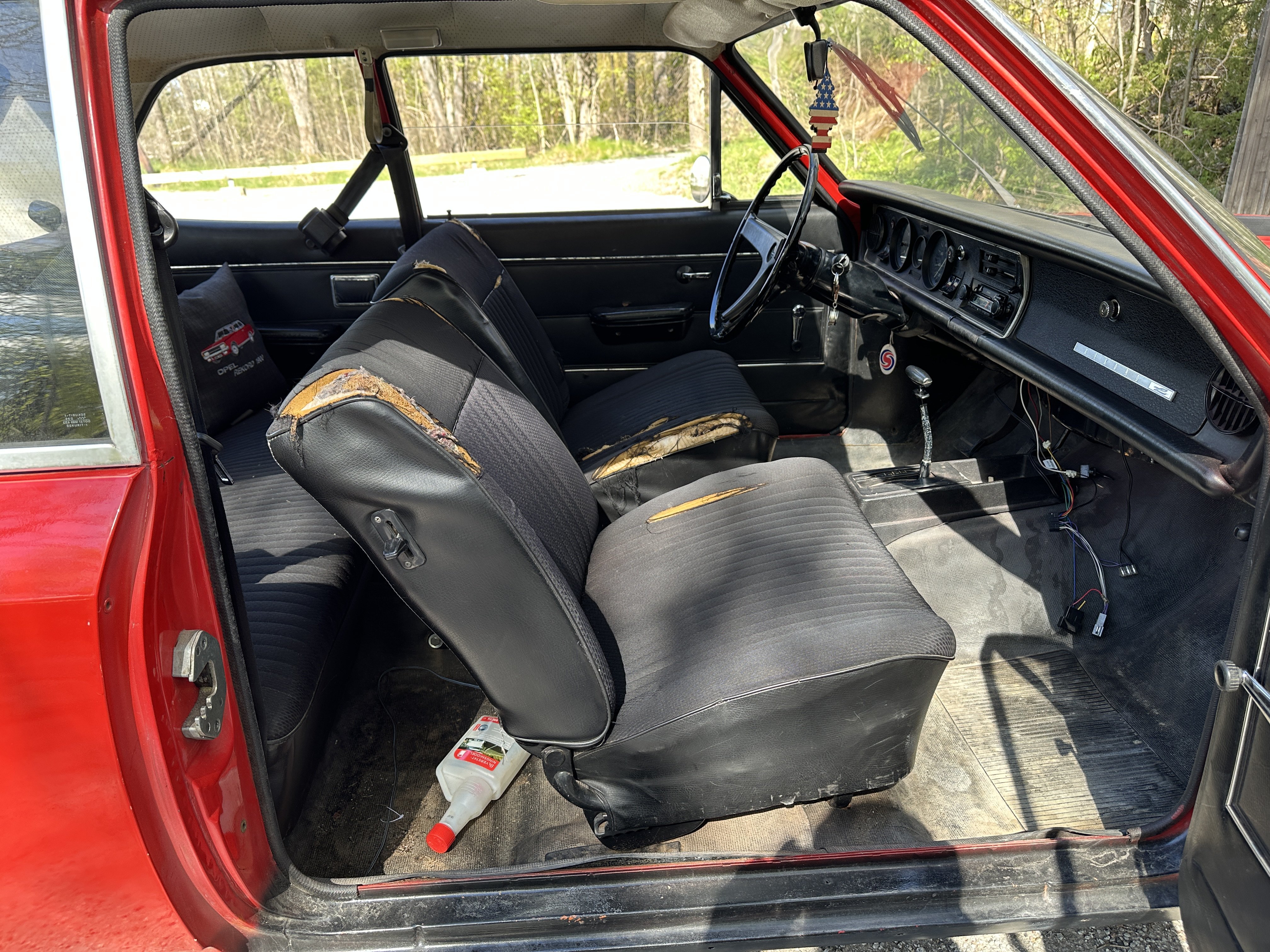 Vehicle Image 32