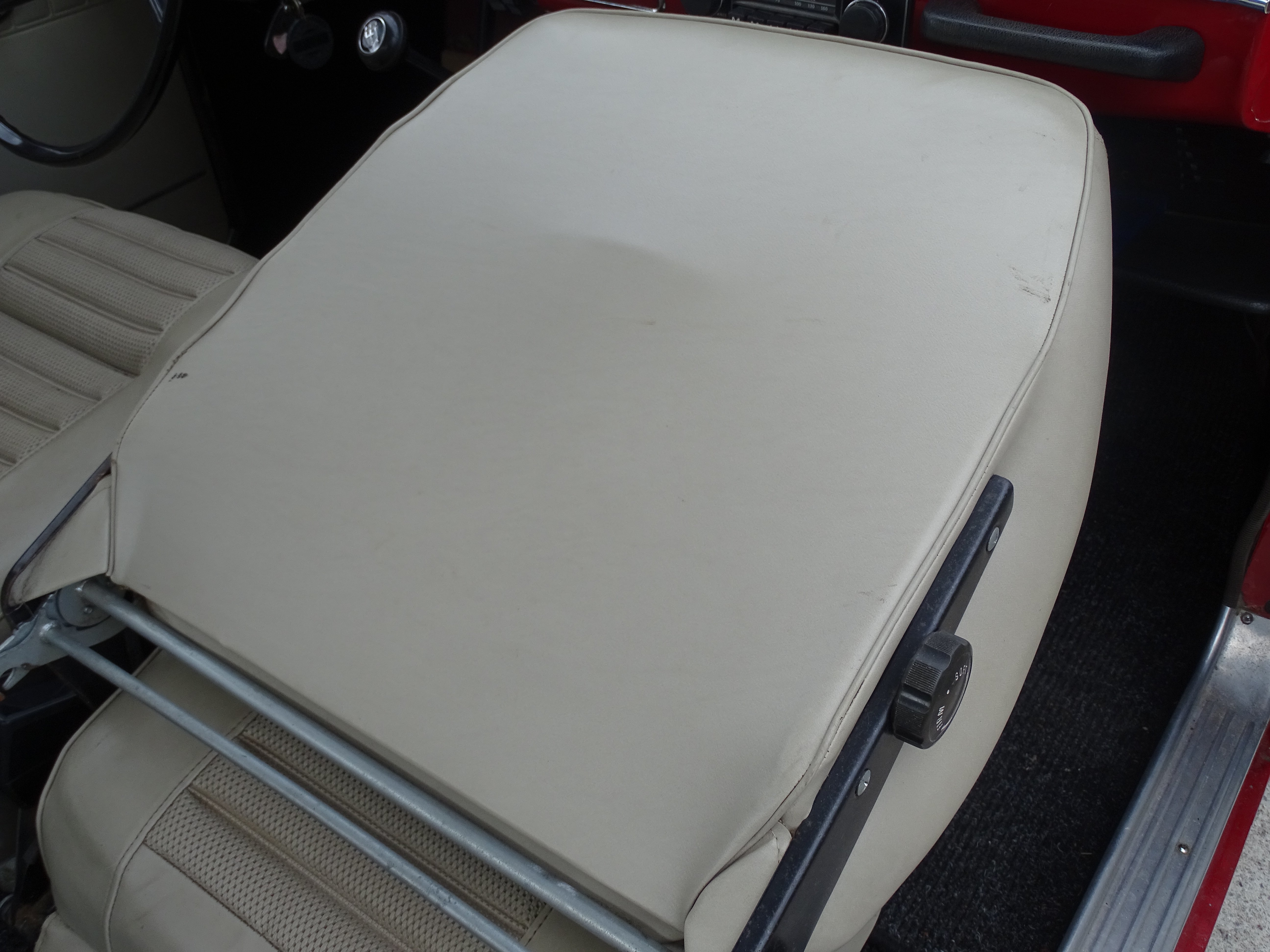 Vehicle Image 37