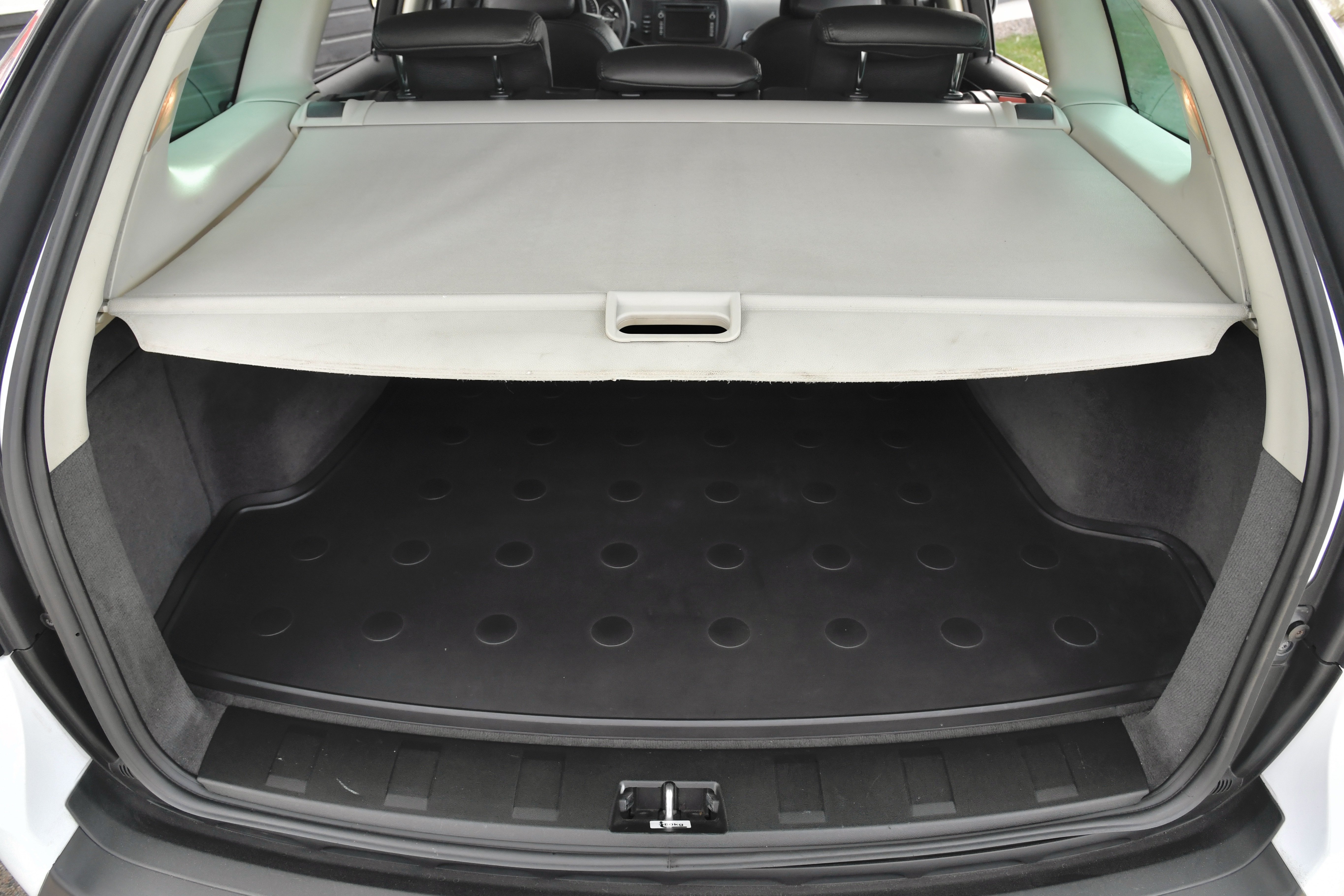 Vehicle Image 48