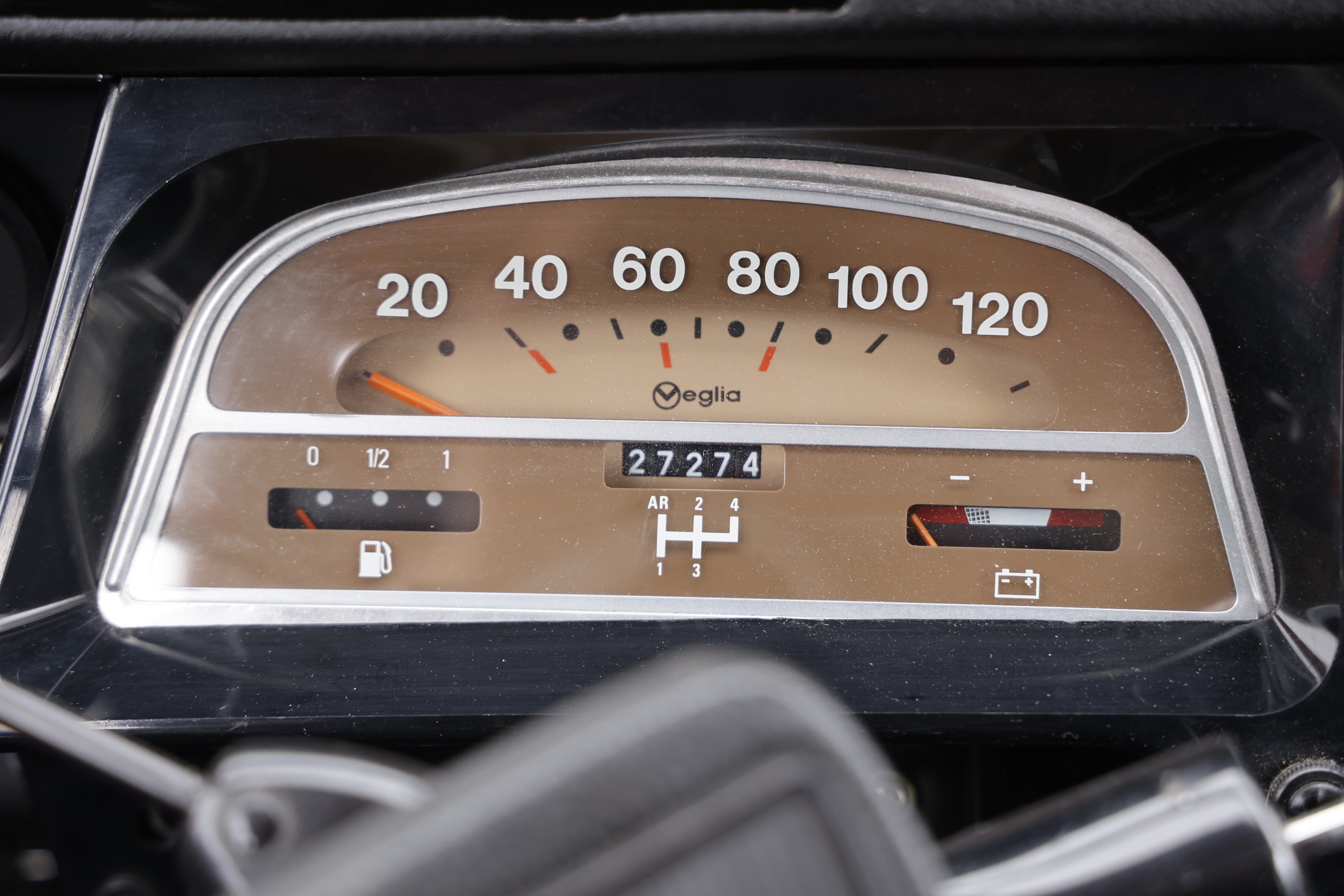 Vehicle Image 35