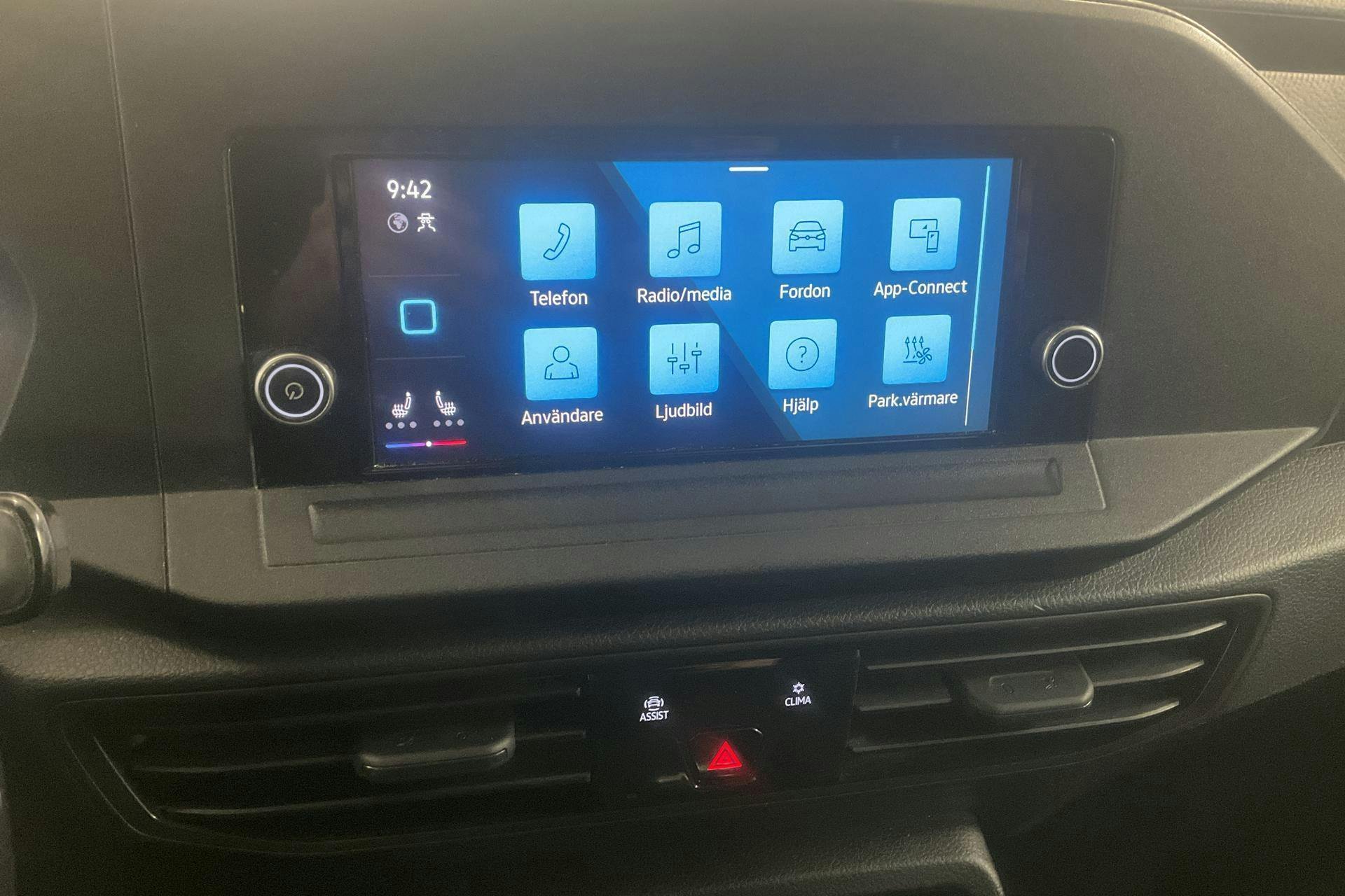 Vehicle Image 11