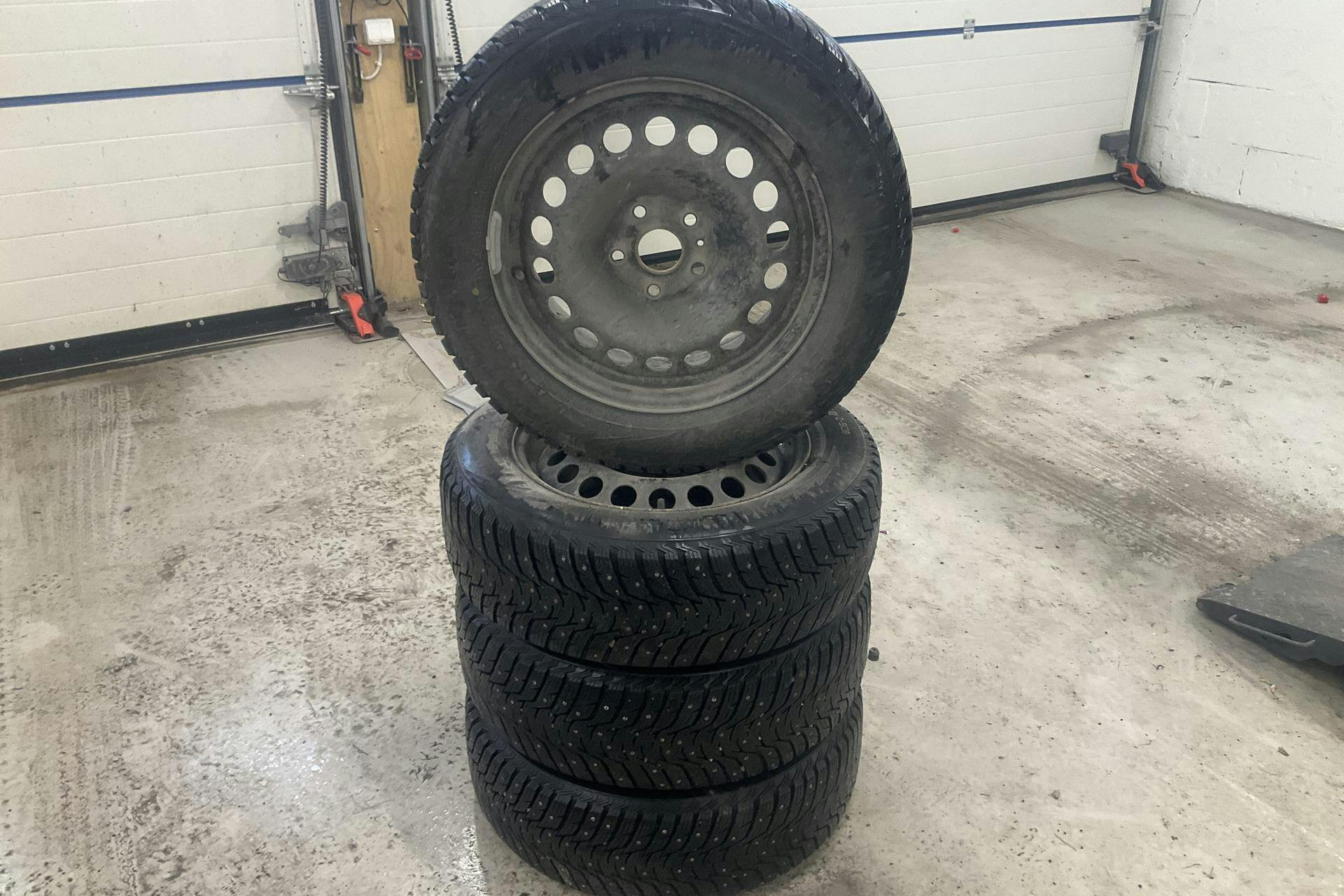 Vehicle Image 18