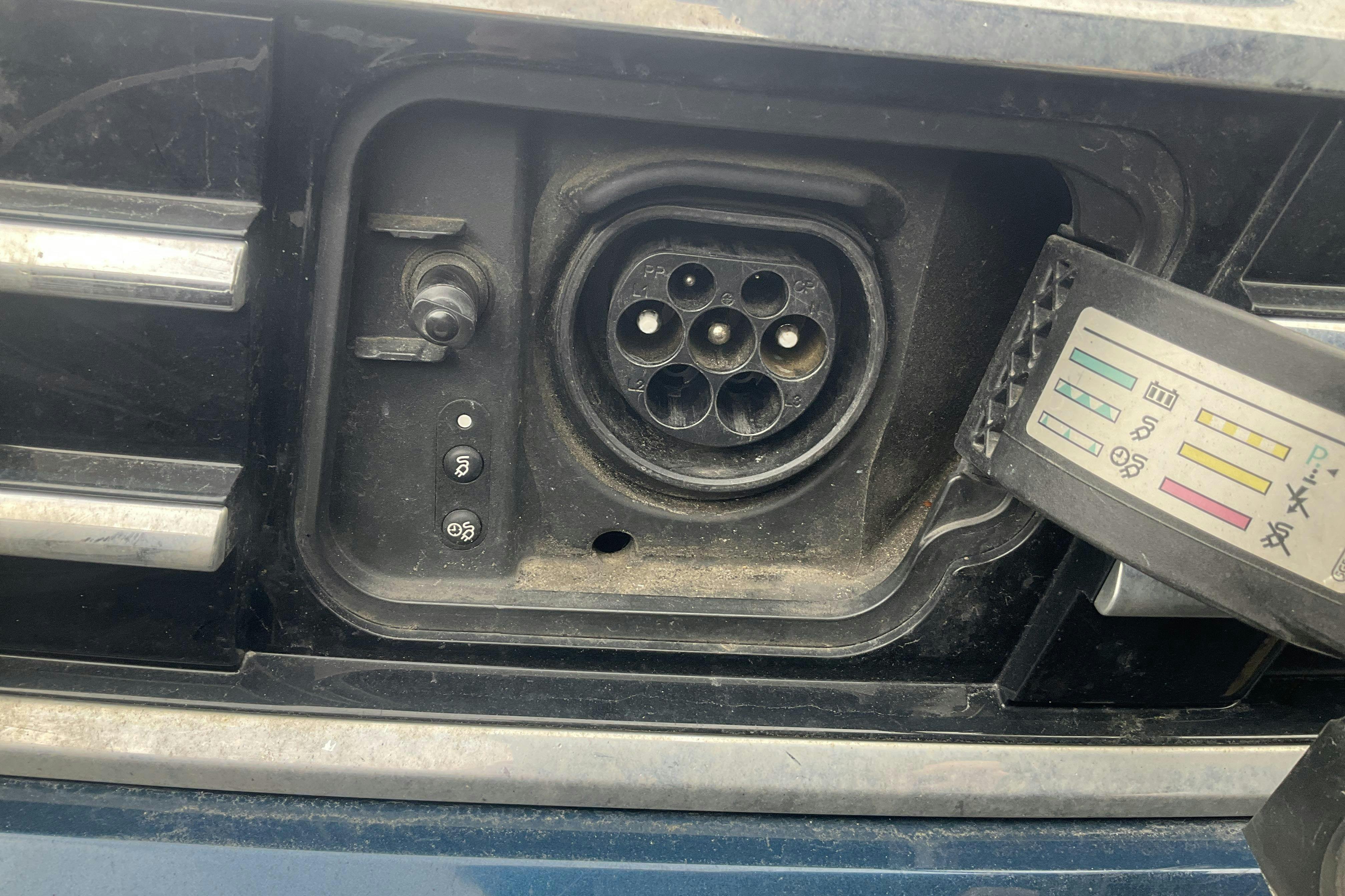 Vehicle Image 15