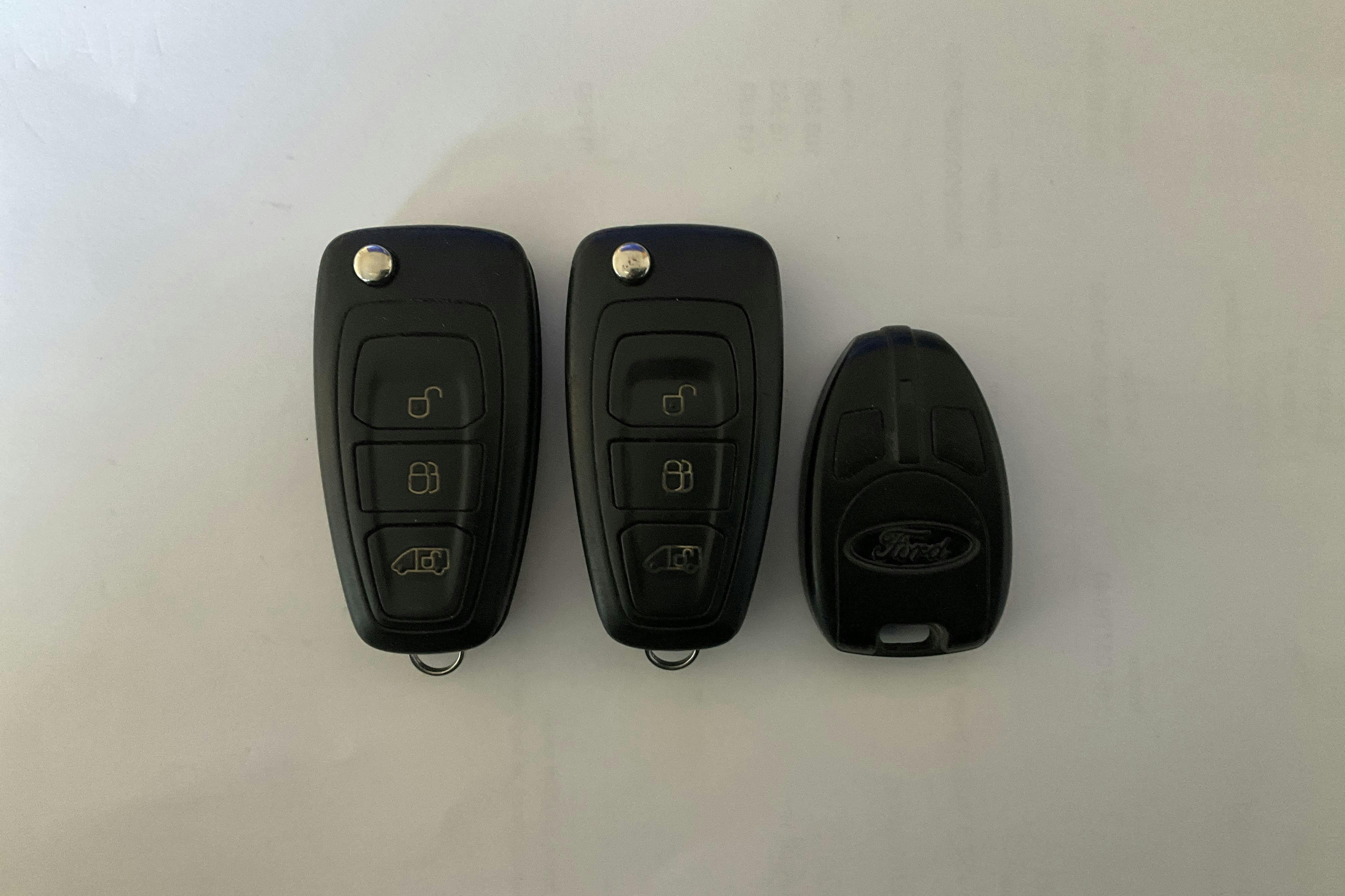 Vehicle Image 16