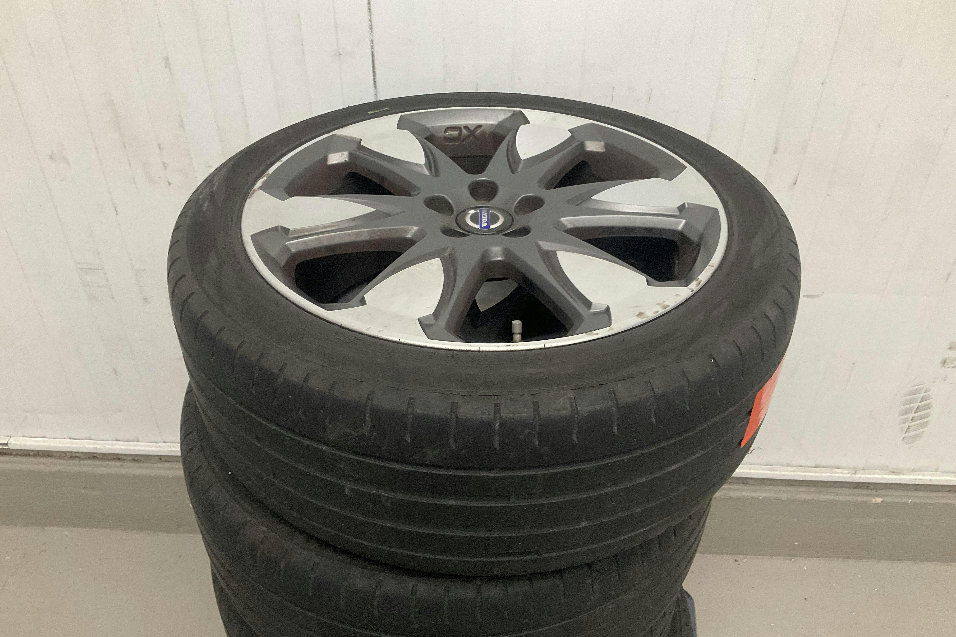 Vehicle Image 22