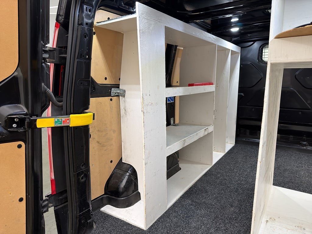Vehicle Image 13