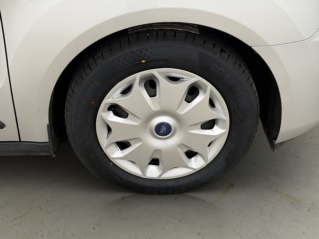 Vehicle Image 31