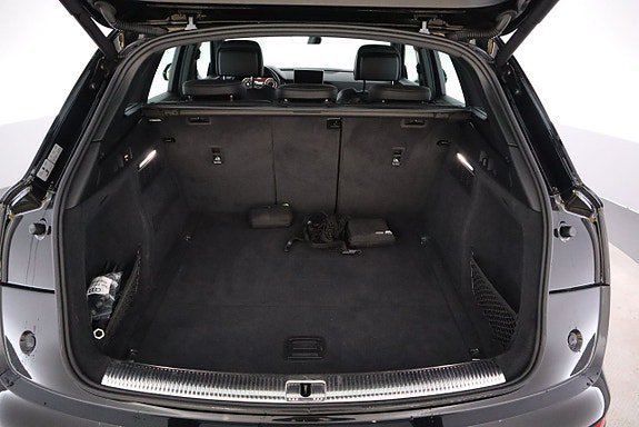 Vehicle Image 24