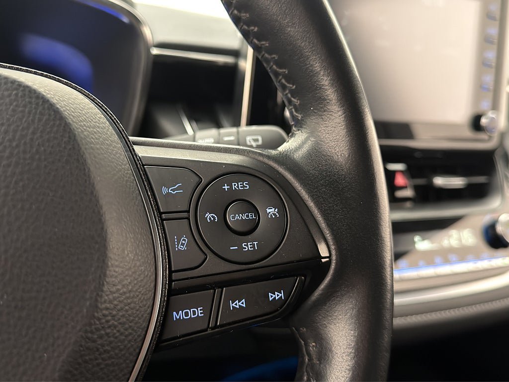Vehicle Image 18