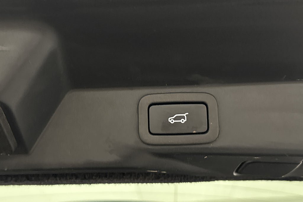 Vehicle Image 39