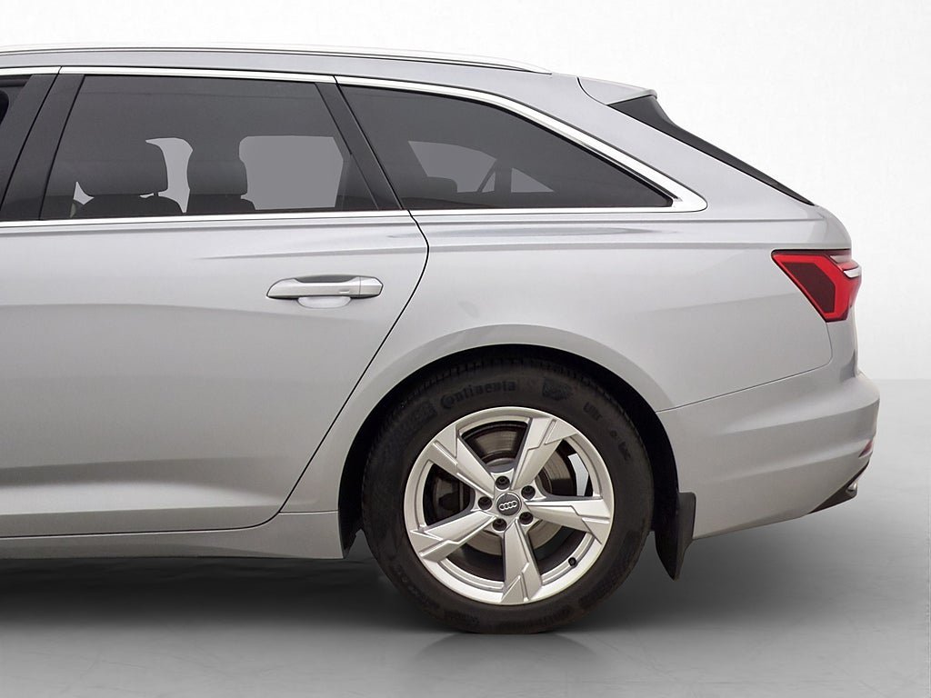 Vehicle Image 36