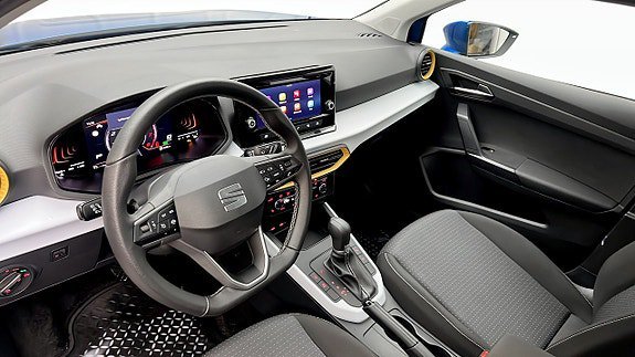 Vehicle Image 7