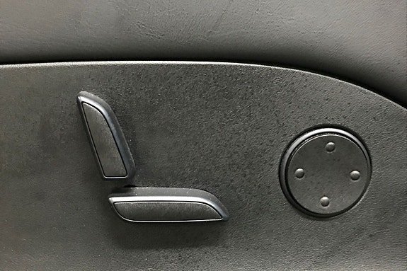 Vehicle Image 29