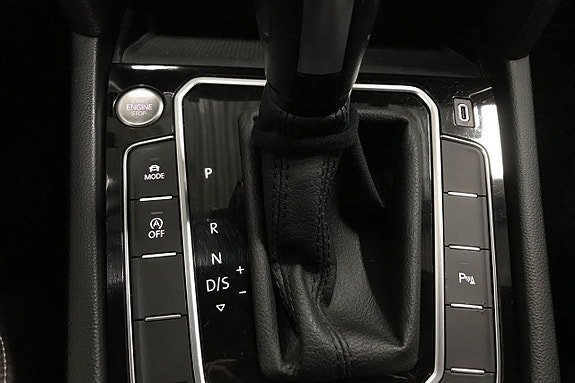 Vehicle Image 29